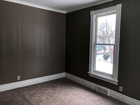 4th image of 324 Maryland St #22