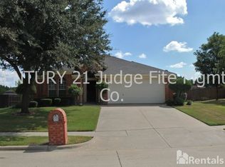 2415 Roundtable Ct, Grand Prairie, TX 75050