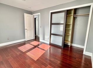 32 Divot Dr, Meriden, CT 06450