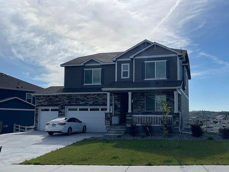 2224 Rosette Ln — Photo 2