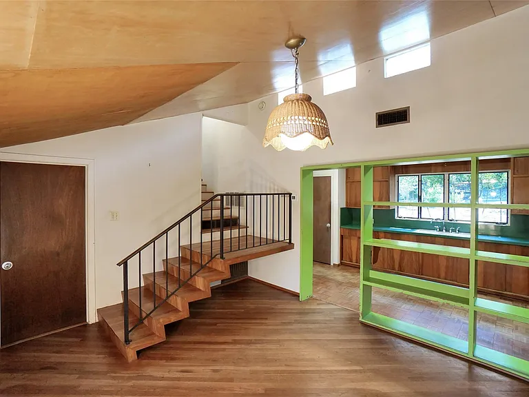 1806 Alta Vista Ave — Photo 6