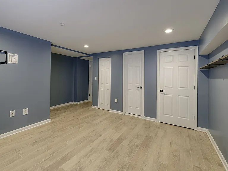 1932 3rd St NE #102 — Photo 38