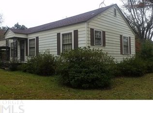 65 W Liberty St, Mc Rae, GA 31055