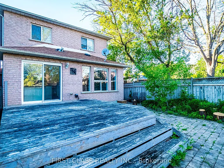 13 Princess St — Photo 30