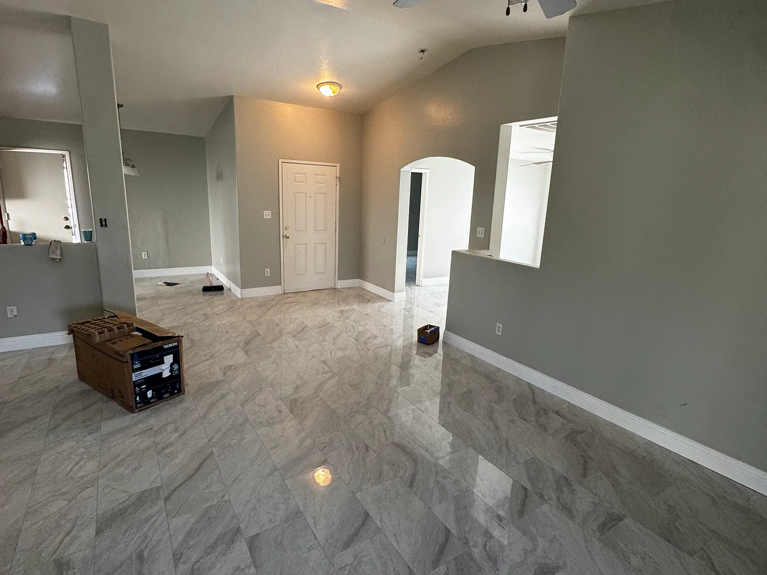 4 bed, 1354 sqft, $2,500 — Photo 4