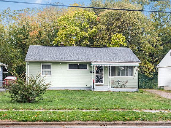 2nd image of 419 Robinwood Ave