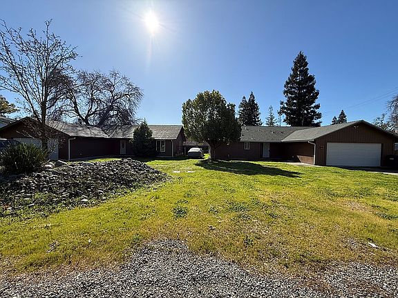 4th image of 7616 Sunset Ave