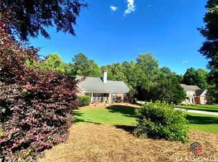 1100 Roberta Dr, Bishop, GA 30621