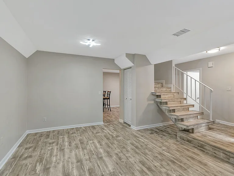 3530 E Gardens East Dr #B — Photo 14
