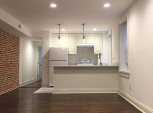 513 S 9th St #1R, Philadelphia, PA 19147