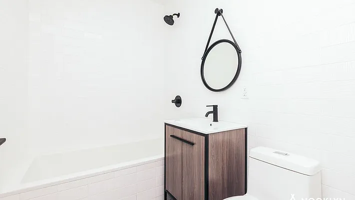 Rented by Nooklyn NYC LLC | media 28