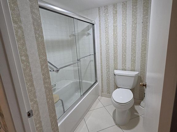 5th image of 21500 Cypress Hammock Drive #38e