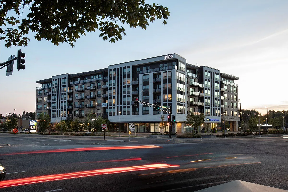 Building Photo - Residences at 1700