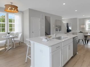 171 Sandy Ridge Rd, Sicklerville, NJ 08081