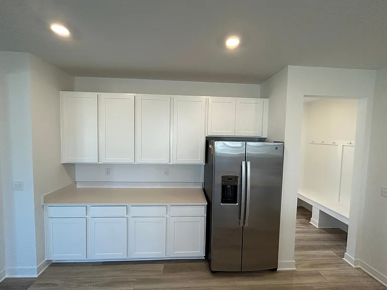 2138 Ryder Pl — Photo 7