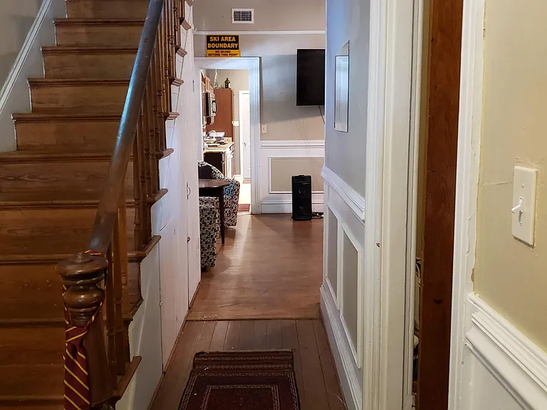 132 S Cherry St — Photo 13