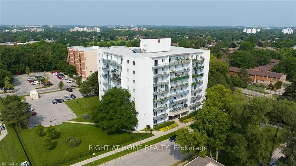 Ridgeview Terrace — Photo 1