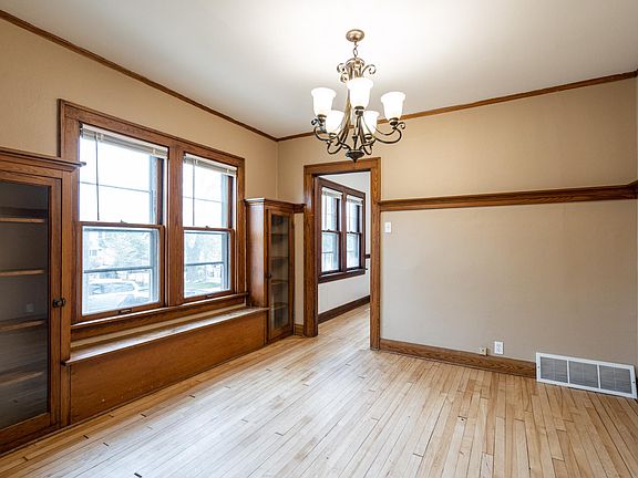 5th image of 2800 S Clement Ave #2800