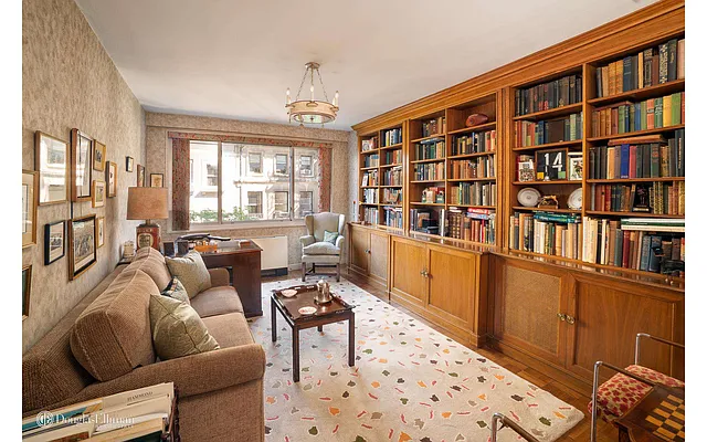 Sold by Douglas Elliman | media 22