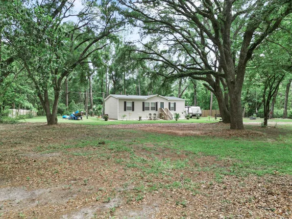1001 Backforest Ln, Tallahassee, FL 32305