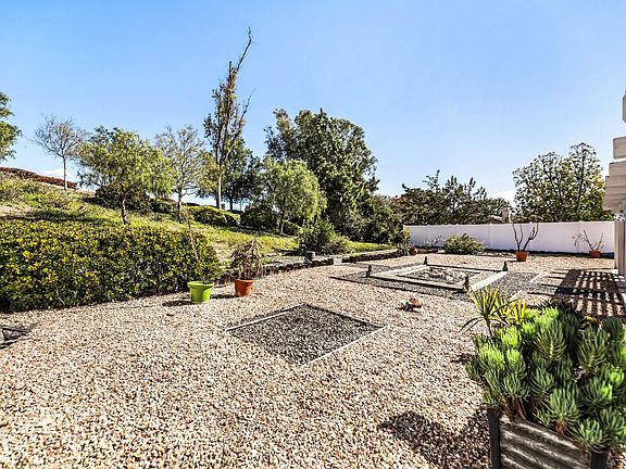3rd image of 11795 Calle Vivienda