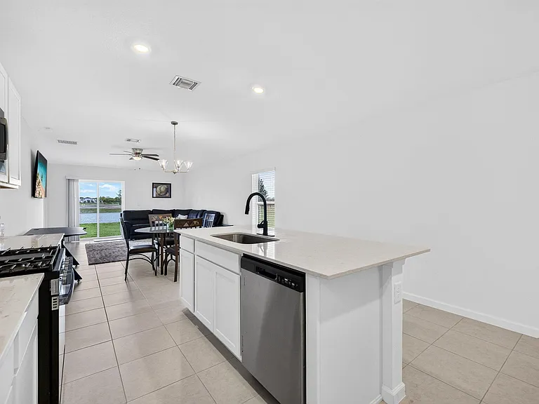 5876 NW Sweetwood Dr — Photo 6