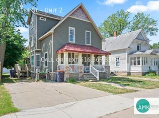 172 W 21st St UNIT 2, Holland, MI 49423