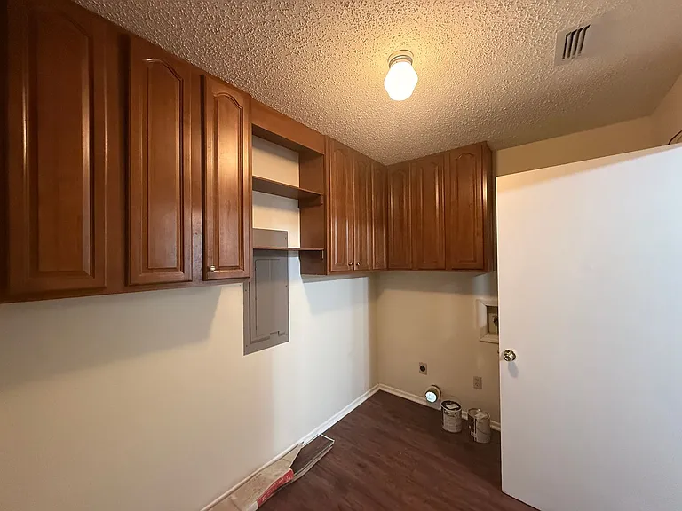 3979 Stuart Ave — Photo 19
