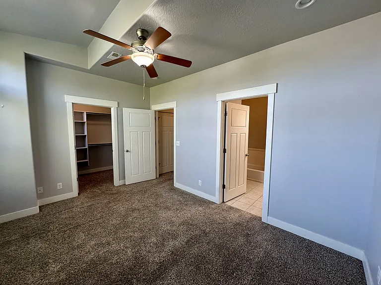 7942 S 5095 W — Photo 17