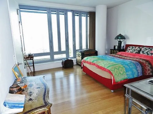 Rented by Battery Park Realty | media 19