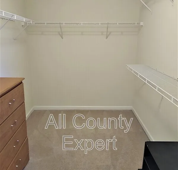 635 Glenish Ct — Photo 7