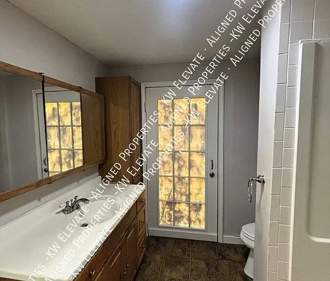 1491 Beardsley St — Photo 21