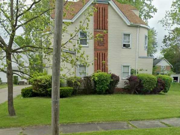 444 Belmont St NW APT 1, Warren, OH 44483