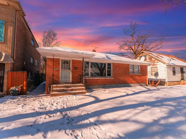 14620 Des Plaines St, Harvey, IL 60426