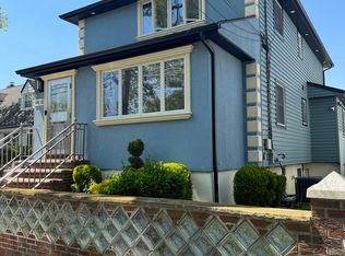 14132 255th St FLOOR 2, Rosedale, NY 11422