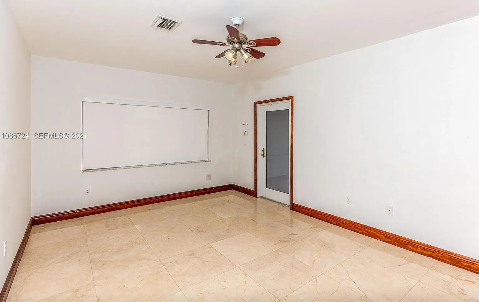 1 bed, 600 sqft, $1,900 — Photo 3