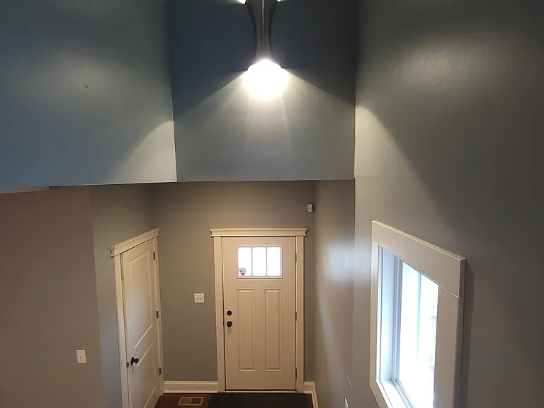 3123 Broadway St — Photo 49