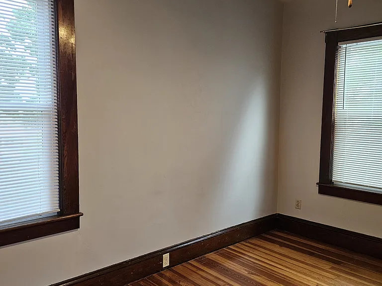 404 Stevens St #1 — Photo 3
