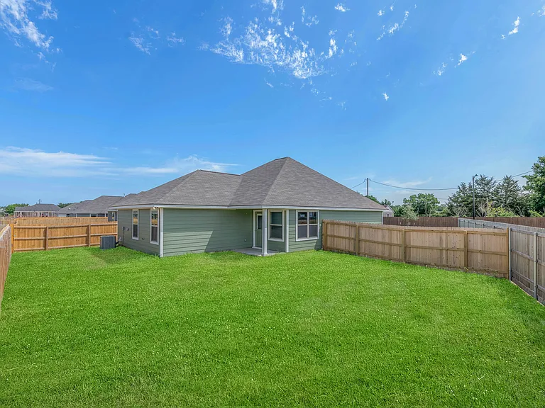 2807 Messenger Way — Photo 17