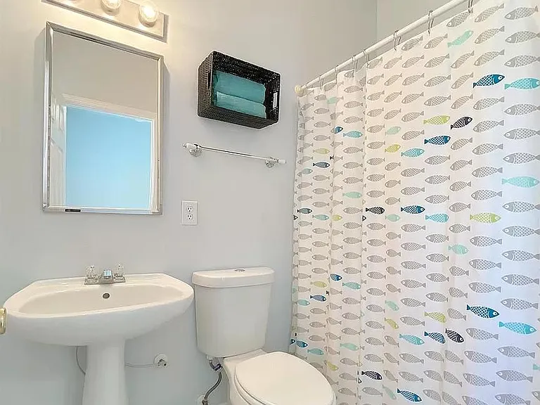 4 Yacht Club Dr #9 — Photo 13