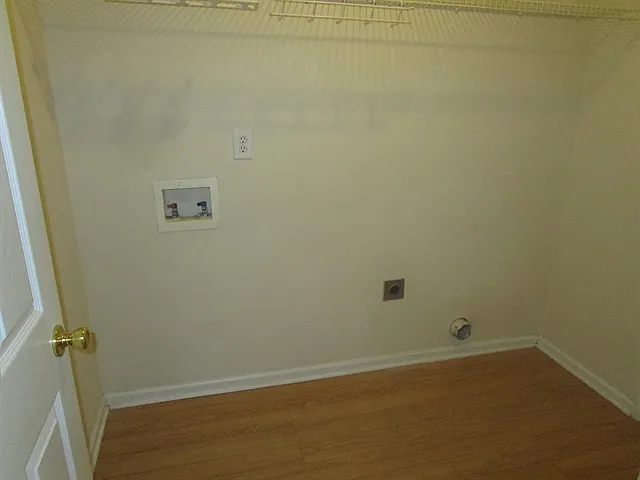 1632 Mission Park Dr — Photo 11