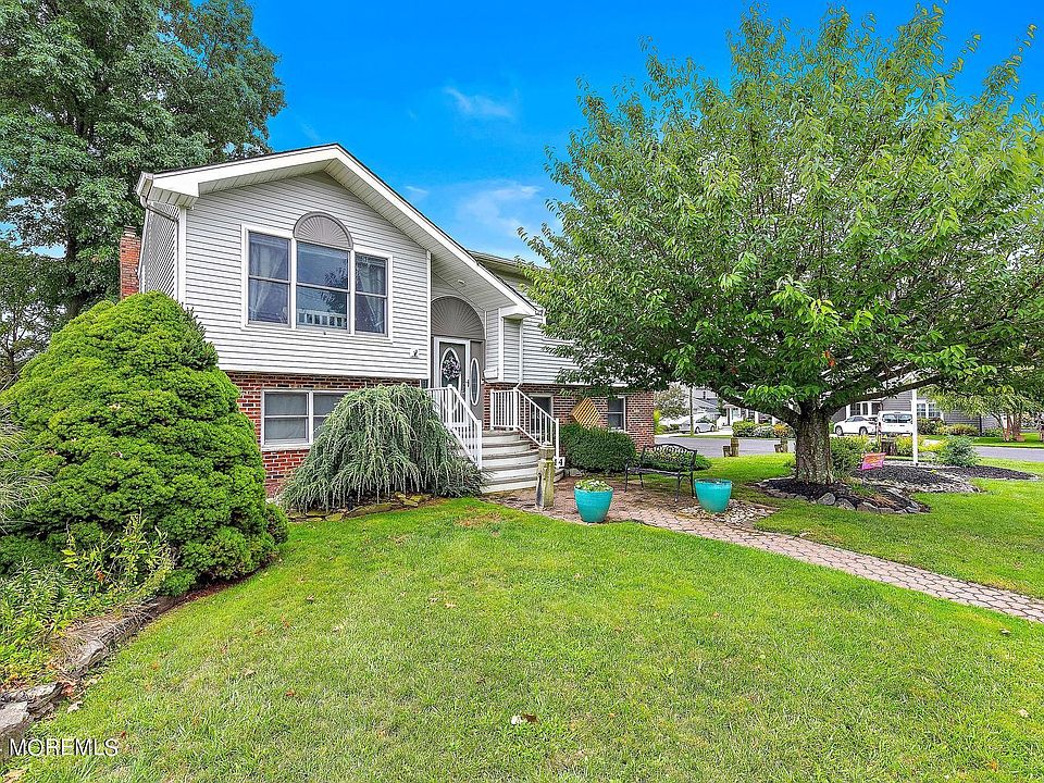 14 South Rd, Monmouth Beach, NJ 07750 Zillow