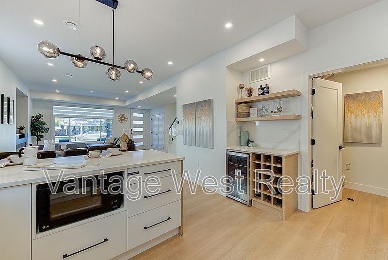 1st image of 767 Martin Ave #1