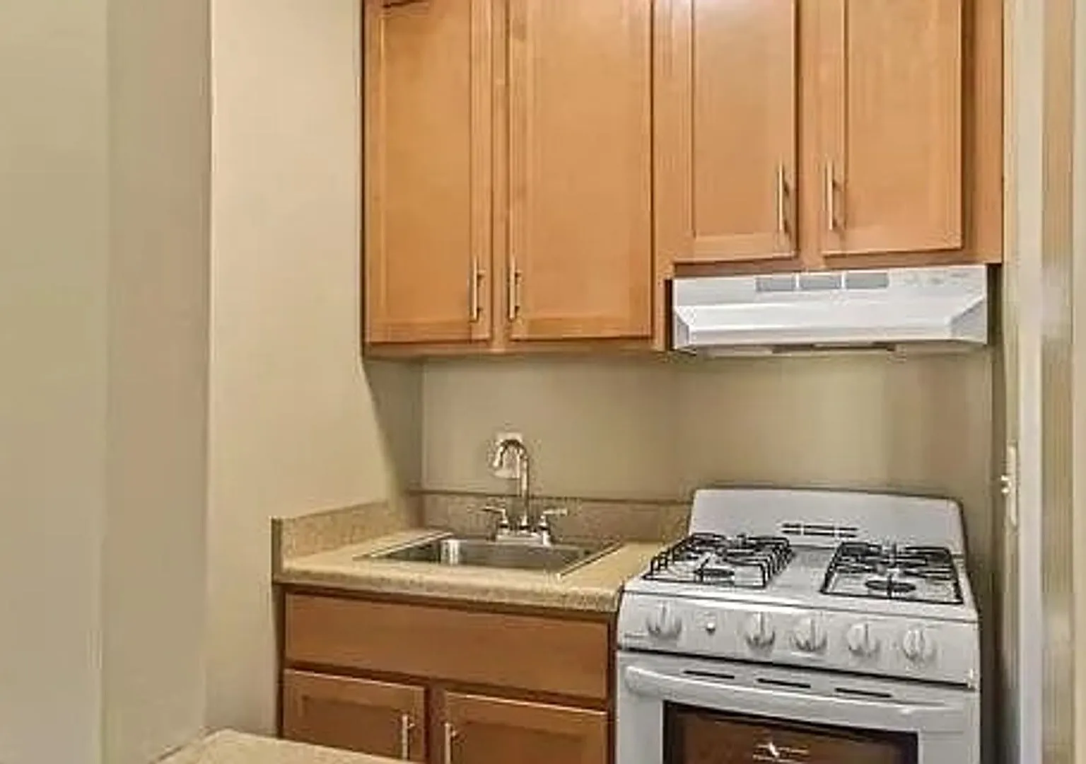 3138 Thorp St. — Photo 2