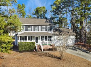 423 Kinsman Ct, Fuquay Varina, NC 27526