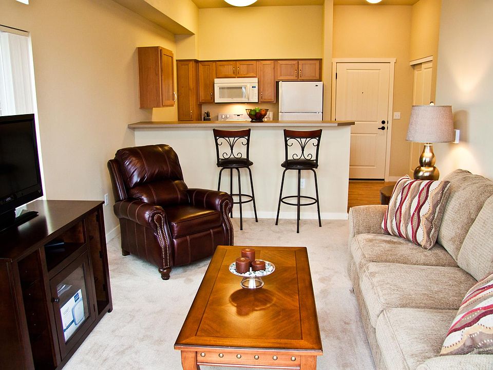 1st image of 1706 Fairway Dr #N8gmw14us