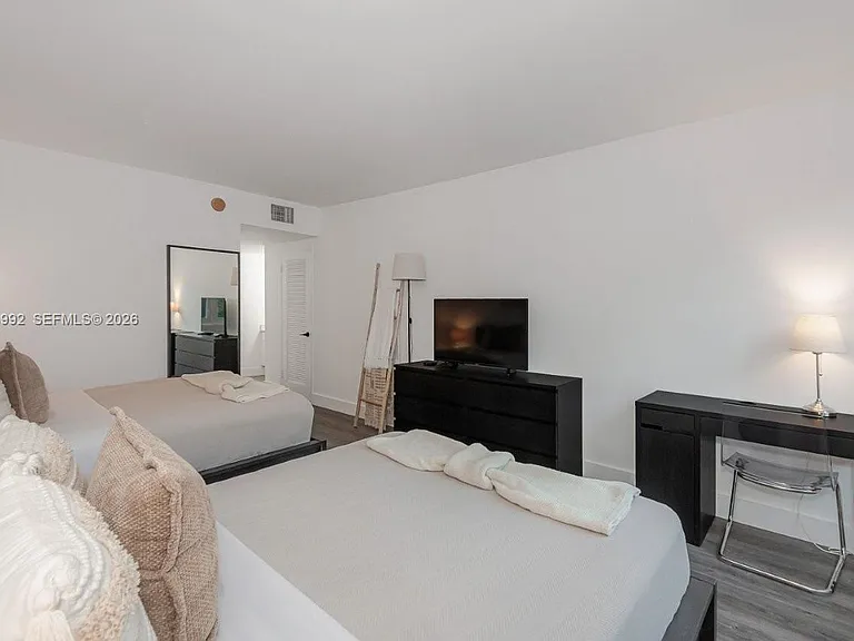 2301 Collins Ave #333 — Photo 22