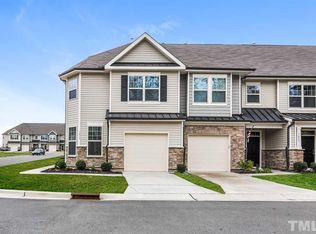 7813 Honeysuckle Bend Dr, Raleigh, NC 27616