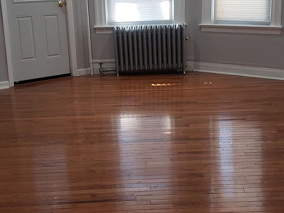 2nd image of 305 Woodside Ave Floor 2