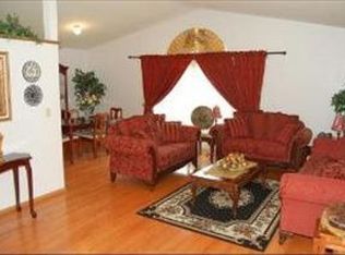 3443 147th St, Midlothian, IL 60445